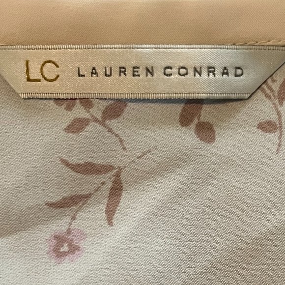LC Lauren Conrad Ivory and Pink Floral Blouse - Picture 8 of 11